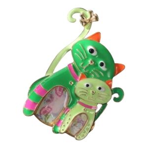Cat Kitty With Bow Enamel Metal Brooch Pin, Green